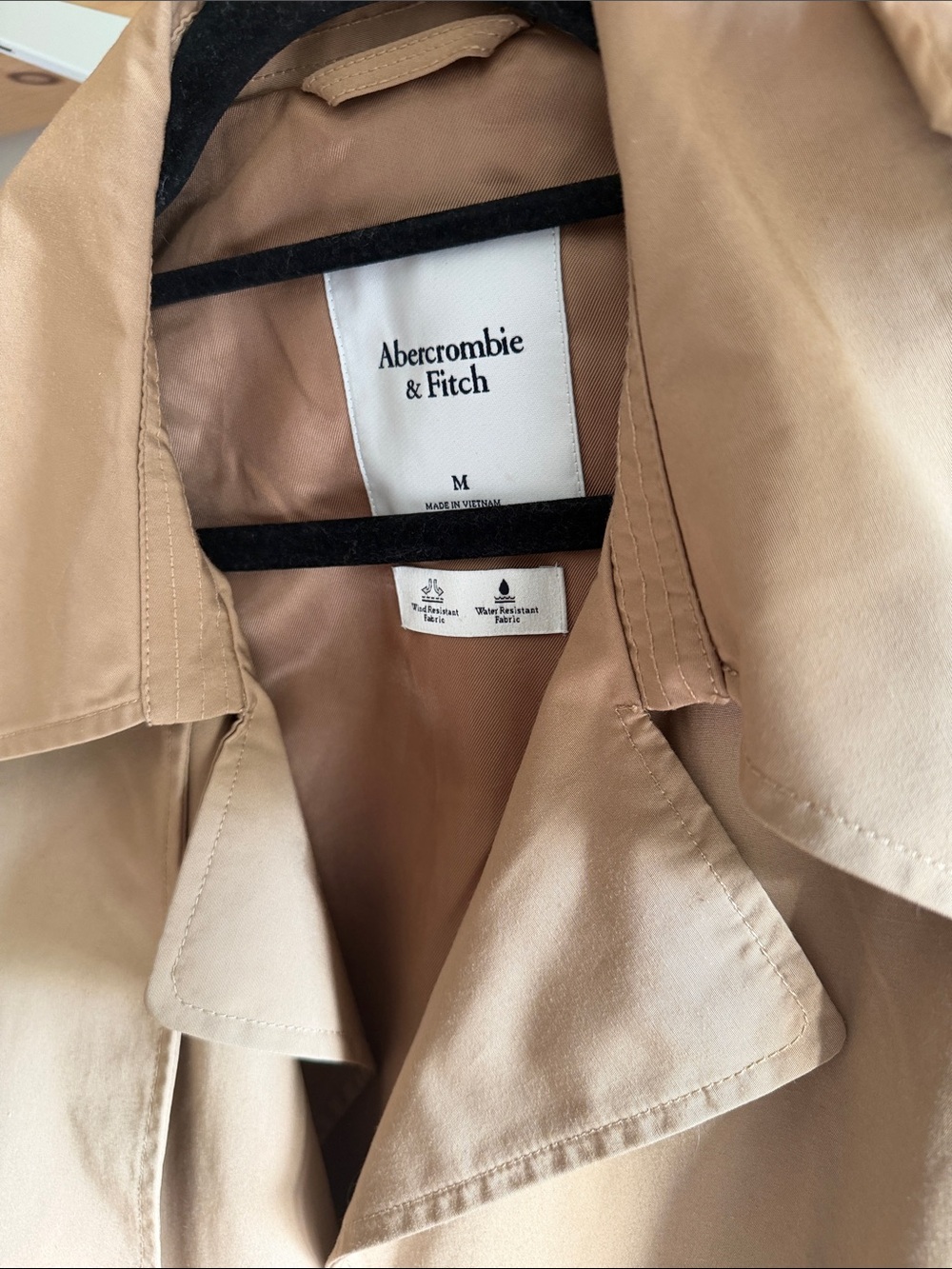 Abercrombie & Fitch Cropped Tan Trench Coat - Picture 2 of 4